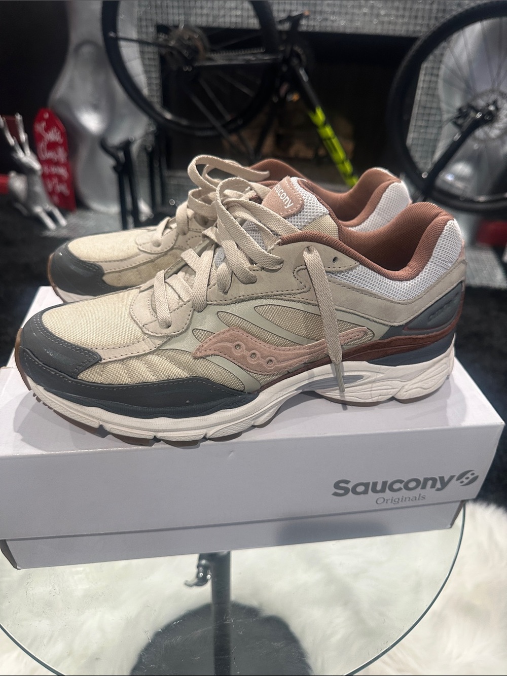 Saucony Women's Beige, Brown and Gray Grid Runner Sneakers